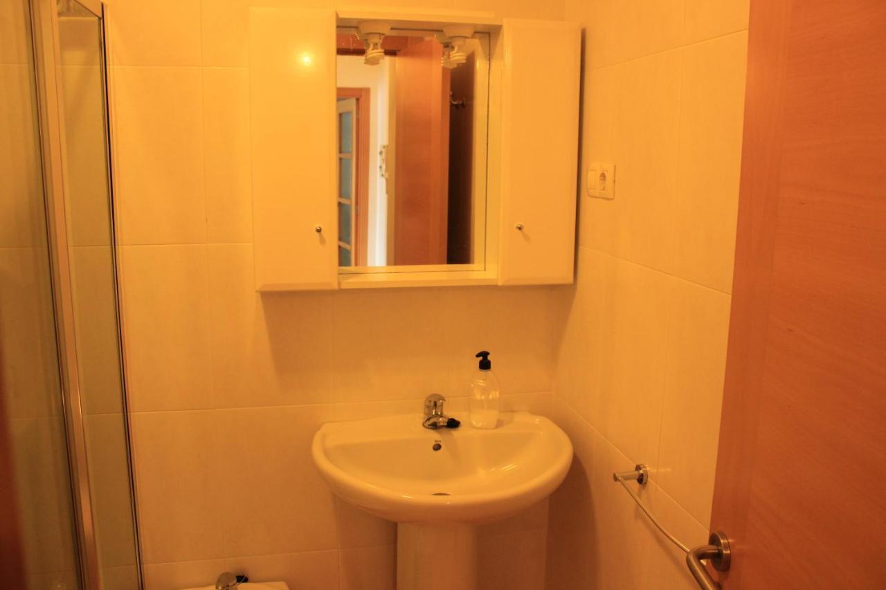 Playa De Quenxe Apartment