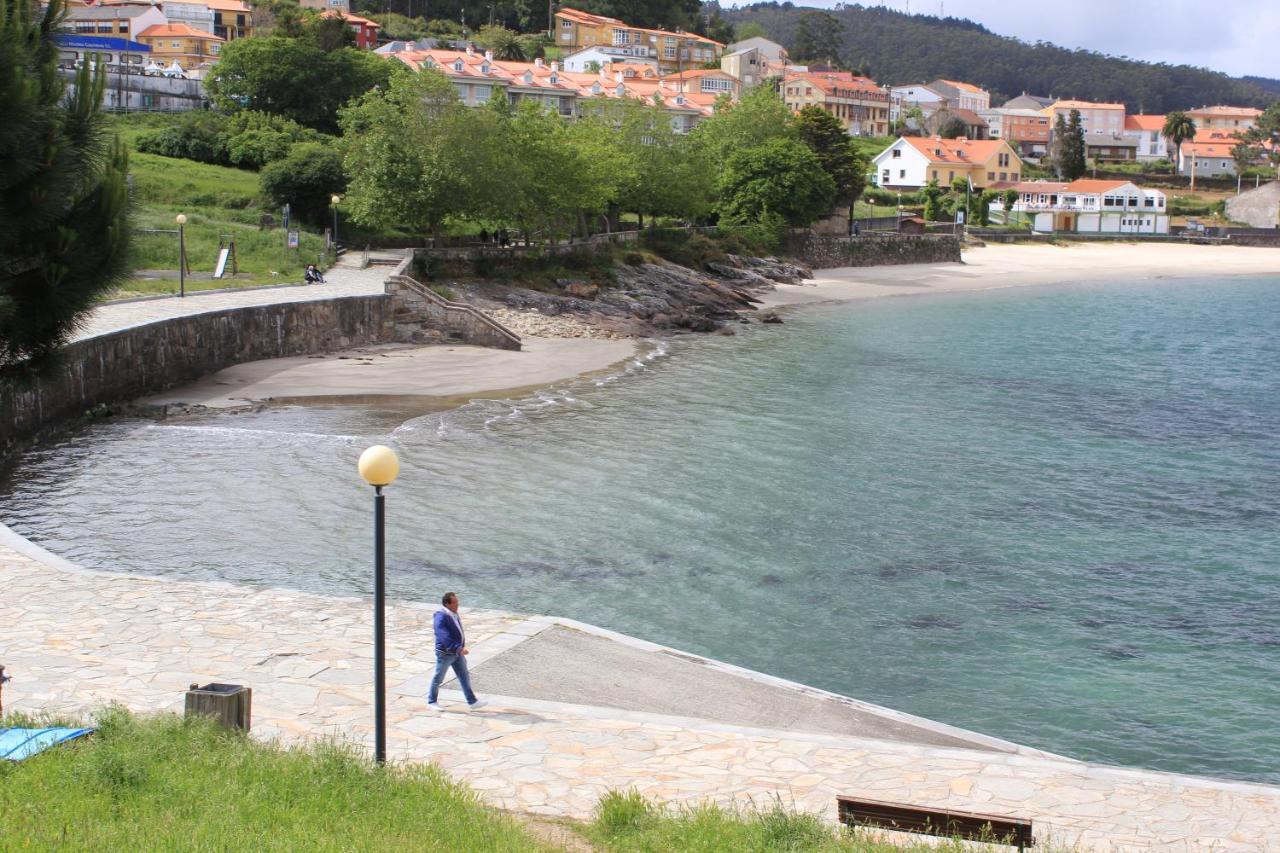 Playa De Quenxe Corcubion